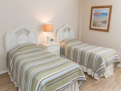Bedroom with Two Twin Beds