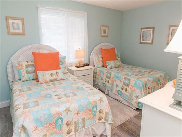 Siesta Key Two Bedroom Gulf Front Vacation Rental Condo