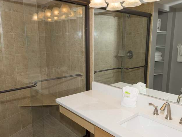 Two Bedroom Beach Condo Sleeps Six Guests