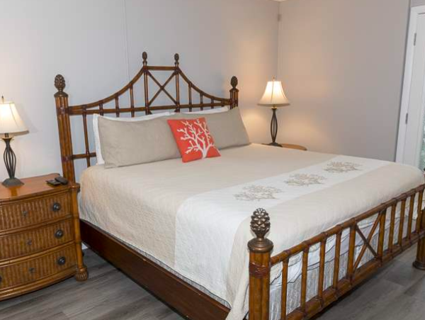 Two Bedroom Beach Condo Sleeps Six Guests