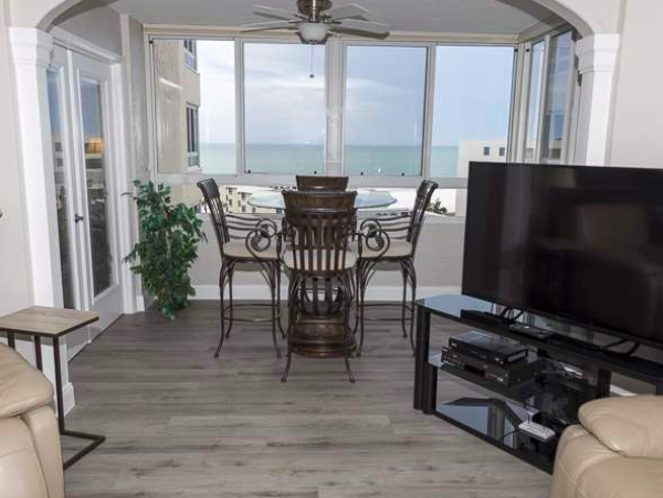 Two Bedroom Beach Condo Sleeps Six Guests