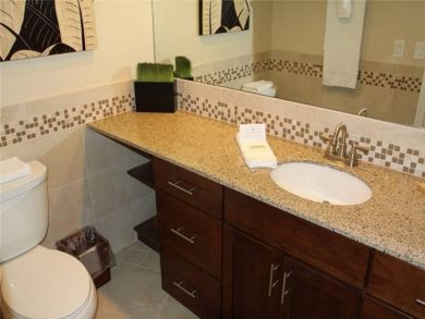 Luxury 2 Bedroom Condo on the Beach in Exclusive Siesta Key
