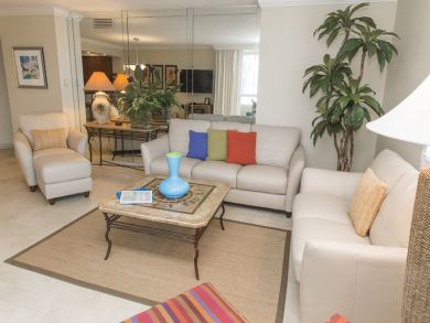 Luxury 2 Bedroom Condo on the Beach in Exclusive Siesta Key