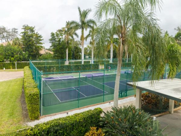 Lovely 2 Bedroom Unit in Siesta Key Sleeps 6