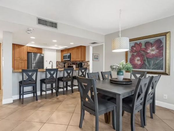 Two Bedroom Beach Rental in Siesta Key