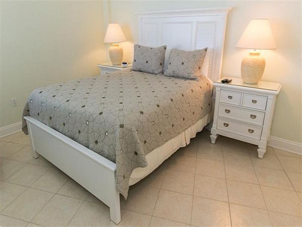 Gulf front condo unit