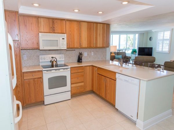 Gulf front condo unit