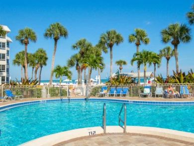 Enjoy  Views of the Gulf from this Two Bedroom Siesta Condo