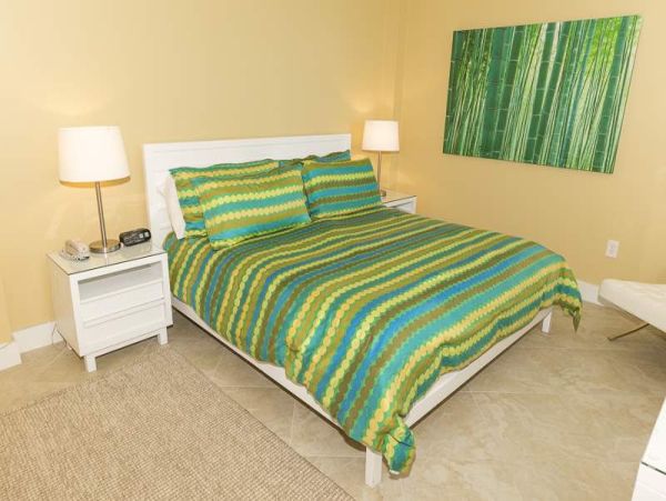 Two Bedroom Beach Condo with Community Pool at Siesta Key FL