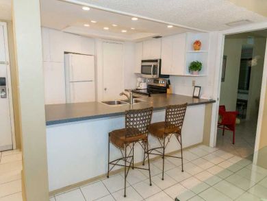 Breakfast Counter with Seating