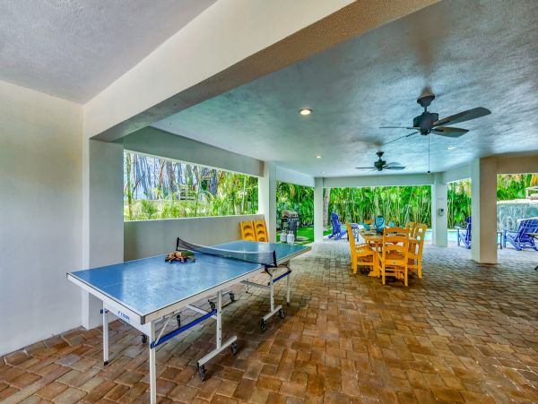 Luxury Anna Maria Island 7 Bedroom Vacation Rental Sleeps 18