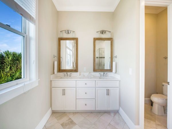 Luxury Anna Maria Island 7 Bedroom Vacation Rental Sleeps 18