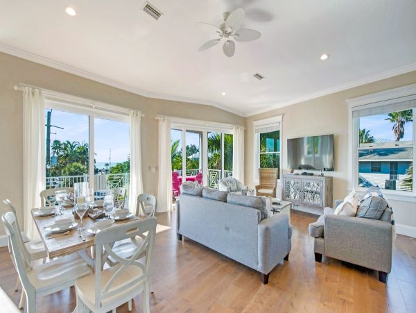 Luxury Anna Maria Island 7 Bedroom Vacation Rental Sleeps 18