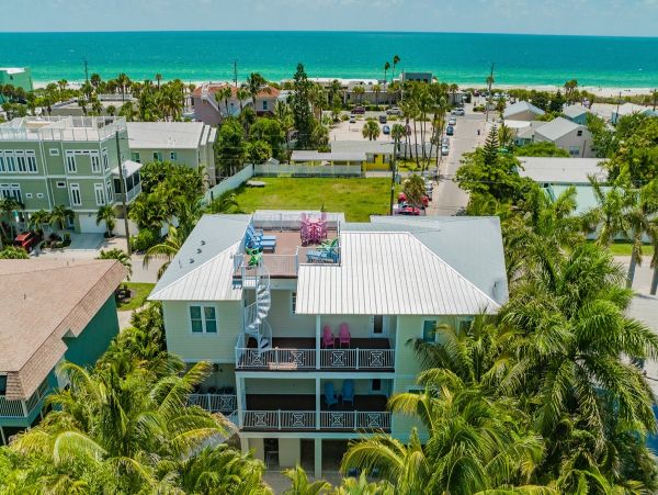 Luxury Anna Maria Island 7 Bedroom Vacation Rental Sleeps 18