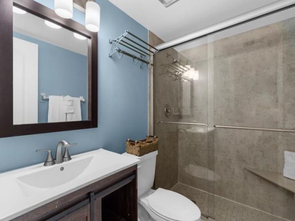 Luxury Two Bedroom Beach Condo Community Pool Sleeps 6