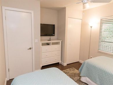 Siesta key 2 Bedroom Condo  One of the Best in Building