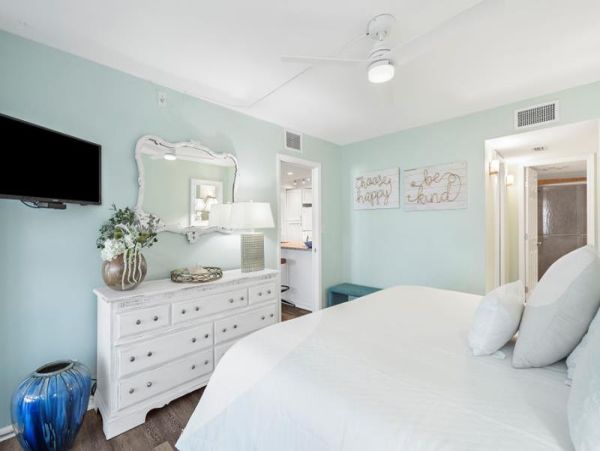 Beautiful 2 bed 2 bath Condo - Siesta Key