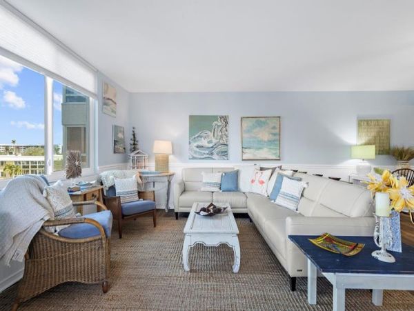 Beautiful 2 bed 2 bath Condo - Siesta Key