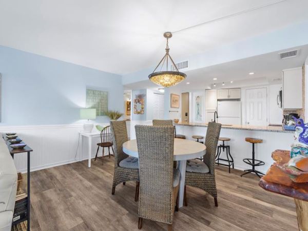 Beautiful 2 bed 2 bath Condo - Siesta Key