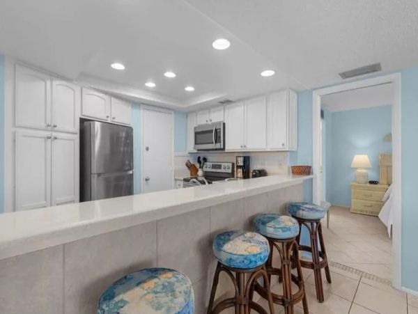 Siesta Key Vacation Rental Condo - Luxury 2-Bed Gulf View Condo