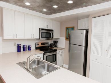 Two Bedroom For Rent on Siesta Key Amazing Pool - additional view, photo 4