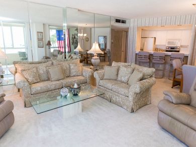 Siesta Key 2 Bedroom Beach Front Vacation Rental Sleeps 4