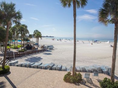 Siesta Key 2 Bedroom Beach Front Vacation Rental Sleeps 4