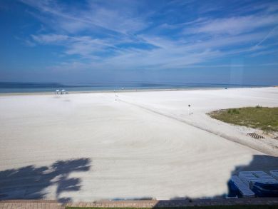 Siesta Key 2 Bedroom Beach Front Vacation Rental Sleeps 4