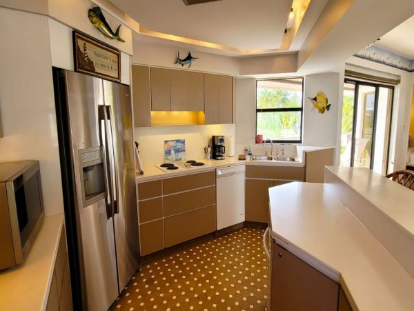 Three Bedroom Vacation Home on Water in Islamorada Sleeps 6