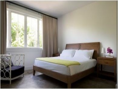 King Bed in Third Bedroom