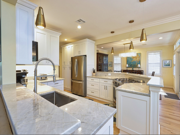 Beautifully Appointed Four Bedroom with Screened in Pool!