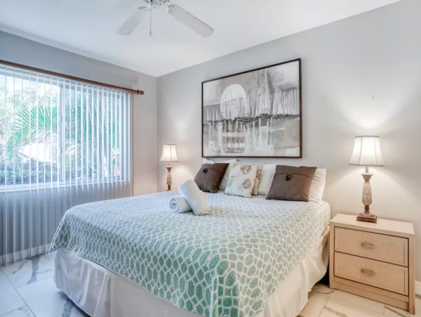Beachfront Two Bedroom Condo on Anna Maria Island