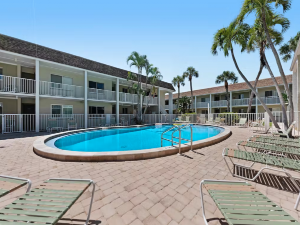 Beachfront Two Bedroom Condo on Anna Maria Island