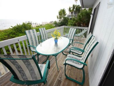 Deck with Outdoor Furniture