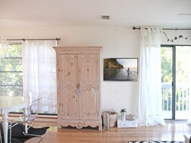 Spacious Living Area