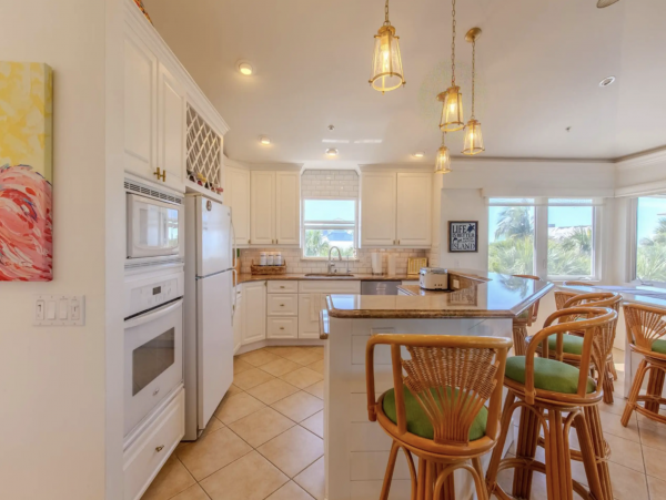 Two Bedroom Gold Rated Vacation Condo on Sanibel