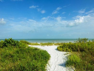 Sanibel Vacation Condo Sleeps Five Guests