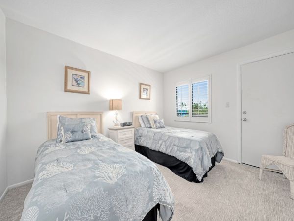 Sanibel Island Vacation Rental - Gulf Coast Beachfront Condo
