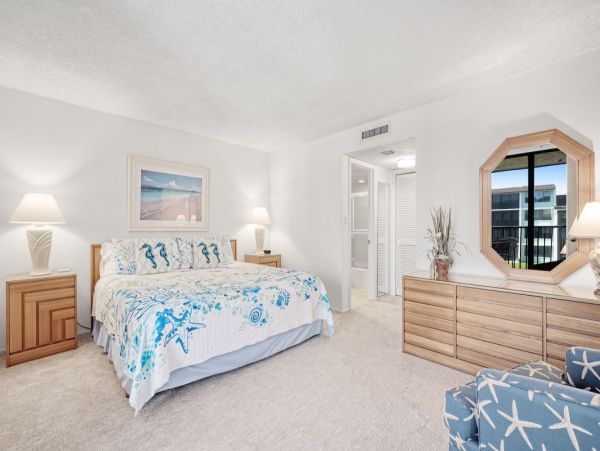 Sanibel Island Vacation Rental - Gulf Coast Beachfront Condo