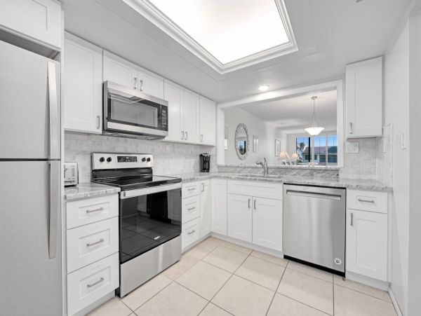 Sanibel Island Vacation Rental - Gulf Coast Beachfront Condo
