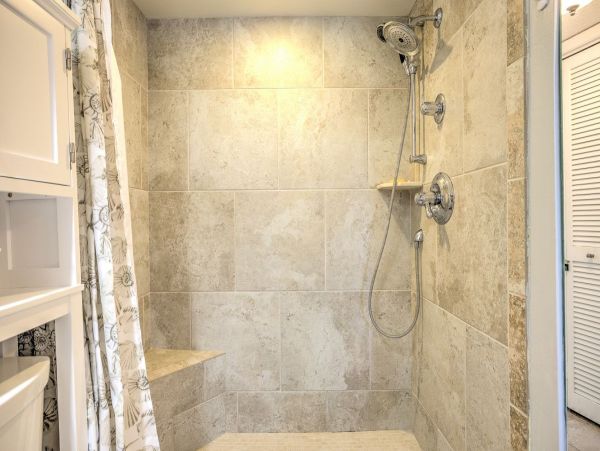 SANIBEL PENTHOUSE CONDO