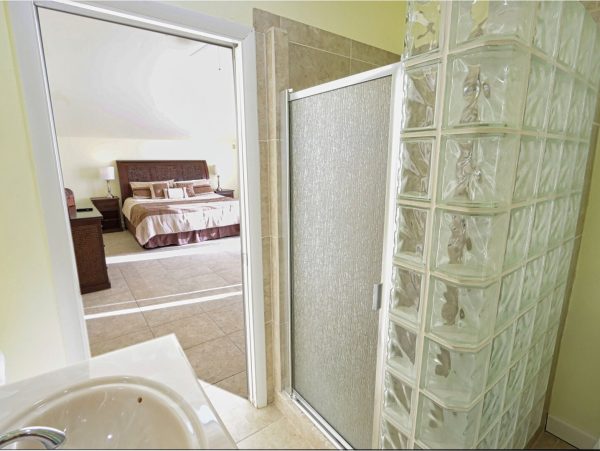 Captiva Island Vacation Home With Private Heated Pool