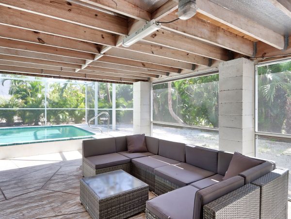 Captiva Island Vacation Home With Private Heated Pool