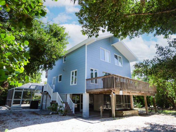 Captiva Island Vacation Home With Private Heated Pool