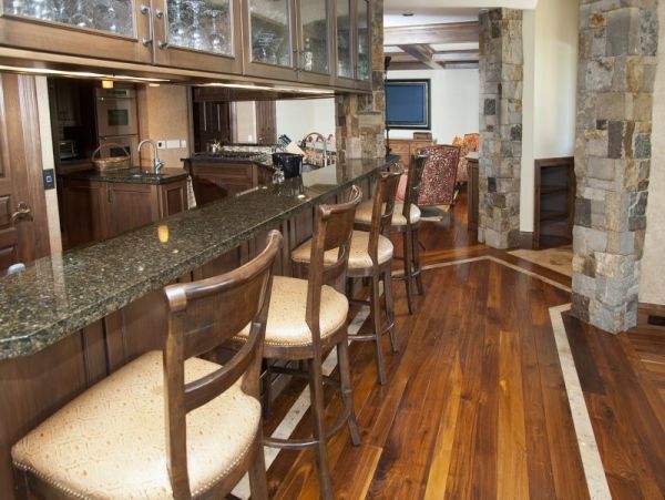 Luxury Five Bedroom Ski Vacation Rental Home in Vail Co