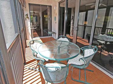 Outdoor Table & Chairs Outdoor Table & Chairs