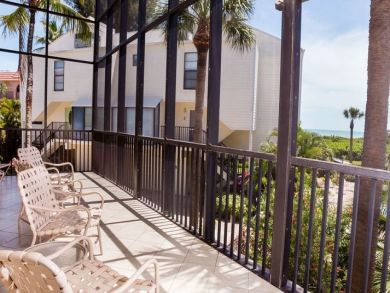 Two Bedroom Plus Den Vacation Townhom Sleeps Six Guests