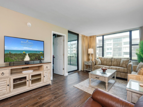 Sanibel 2 Bedroom Condo Beach Front Complex