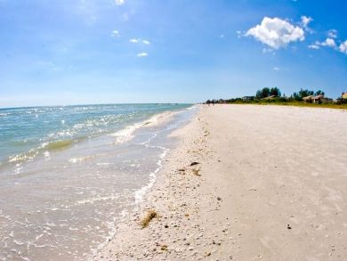 Sanibel Gulf Front Vacation Condo Two Bedrooms Sleeps Six