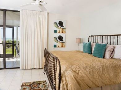 Sanibel Gulf Front Vacation Condo Two Bedrooms Sleeps Six